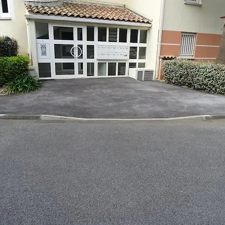 Quiet And Cozy 1Br Close To Beach And All Services Saint-Raphaël Exterior foto