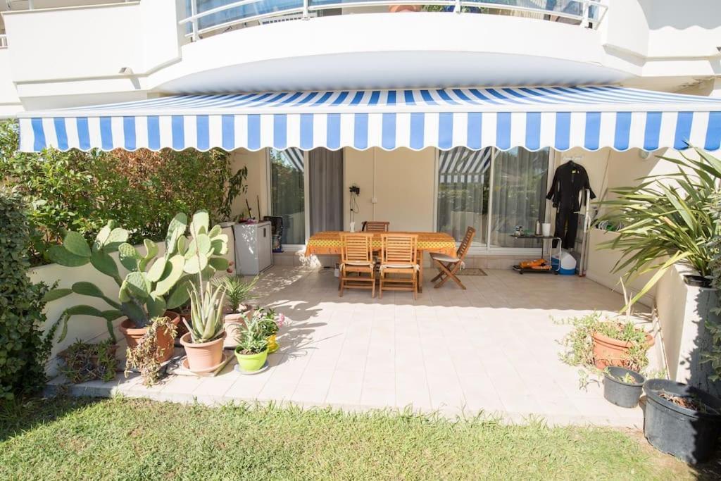 Quiet And Cozy 1br Close To And Services Appartamento Saint-Raphaël
